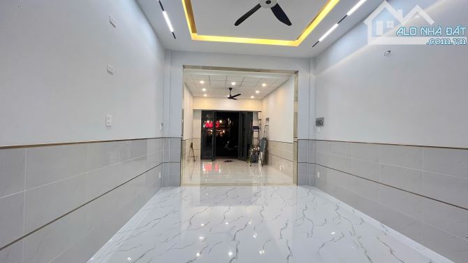 Bán nhà MTKD Khuông Việt Tân Phú 4x20.5m đúc 4 lầu giá 15 tỷ TL (trang bị thang máy) - 1