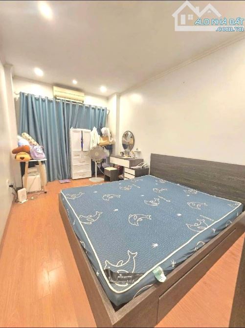 BÁN NHÀ THẠCH BÀN 35M2, 5 TẦNG NGÕ NÔNG, CÁCH Ô TÔ ĐỖ 3 BƯỚC CHÂN, 5.95 TỶ. - 1