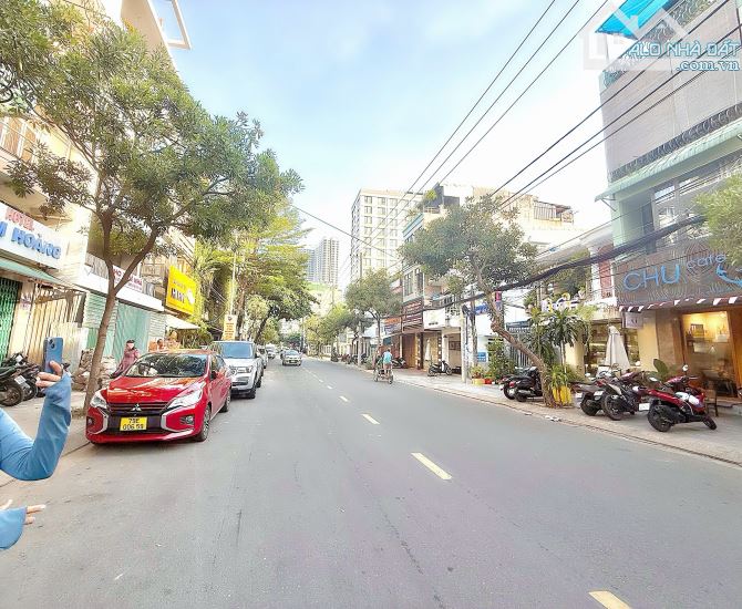 Bán lô góc 3 mặt tiền đường Hoàng Hoa Thám, Lộc Thọ Nha Trang - 1