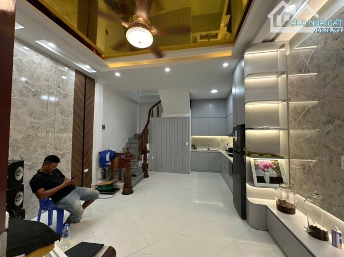 💥 TRUNG TÂM ĐỐNG ĐA – NHÀ ĐẸP Ở NGAY – SÂN RIÊNG – VỊ TRÍ THOÁNG – AN SINH CỰC ĐỈNH 💥 - 1