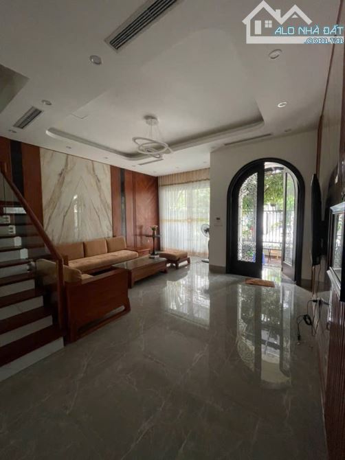 Biệt thự song lập Ngọc Trai - Vin 1 Gia Lâm - 1