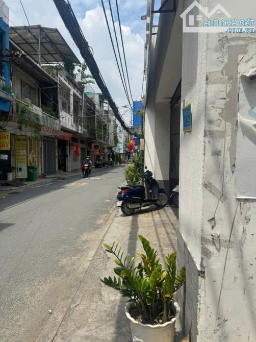 **Bán nhà mặt tiền Nguyễn Trọng Lội** p4 Tân Bình; 5x17m; 14,6 tỷ - 1