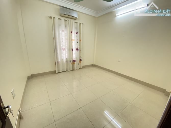 Cho thuê nhà Lê Quang Đạo – Từ Liêm DT 50m x 5 tầng, phân lô ôtô đỗ giá 16tr/th - 1