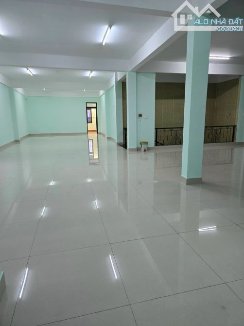 NHÀ MẶT TIỀN TÔN ĐỨC THẮNG – 314M² – 4 TẦNG – NGANG 7M – GIÁ 24 TỶ - 1