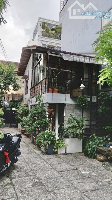 🔥BIỆT THỰ SÂN VƯỜN - NGAY TRUNG TÂM BÌNH THẠNH - Ô TÔ VÀO NHÀ - 317M2 - 2 TẦNG- 37Tỷ - 1