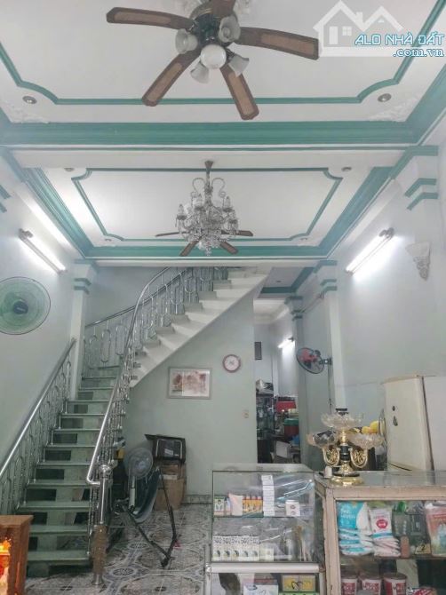 nhà ba tầng đường hoàng văn thụ tân bình - 1