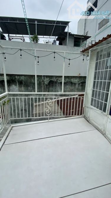 🏠 Bán nhà Trần Bình Trọng – 42m² – 2 tầng – 10.5 tỷ – Hẻm ô tô thông, trung tâm Q10 - 1
