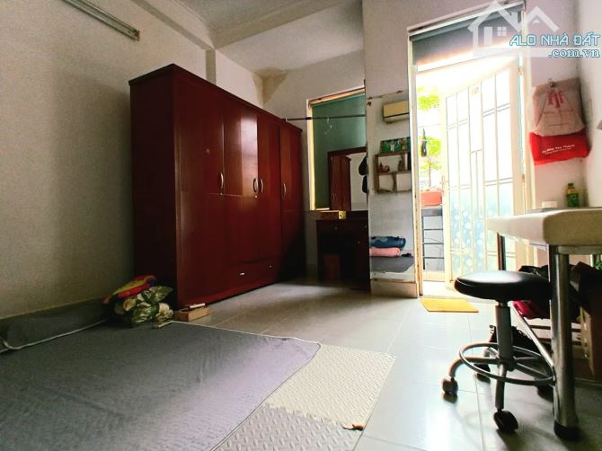 🏠 Bán nhà Lý Thái Tổ – 42m² – 3 tầng – 11.2 tỷ – Hẻm xe hơi, khu kinh doanh - 1