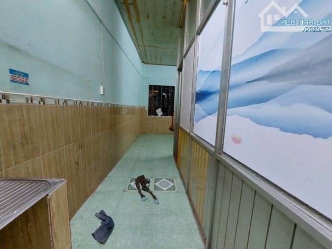 BÁN ĐẤT TẶNG NHÀ- GẦN HÀ HUY GIÁP- 100m²- NHỈNH 4 TỶ - 1