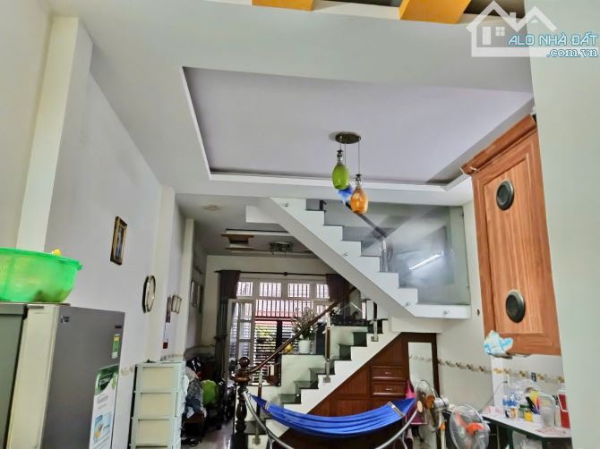 ✅ NHÀ SÁT NGUYỄN ẢNH THỦ, NGAY NGÃ 4 TRUNG CHÁNH_ HẺM XE HƠI_TRỆT LẦU KIÊN CỐ - 1