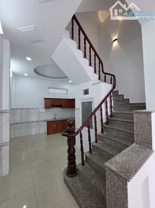 Nhà đẹp hoàn công 4 tầng Dương Đình Hội, TNPB, Q9 cũ, TPHCM. ĐXH 6.x tỷ nhỏ xíu - 1