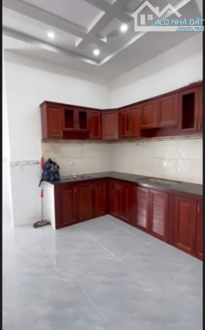 Nhà Đẹp 1 Trệt 1 Lầu TCH34 Q12 – Hẻm 5m, Sổ Hồng Riêng, nhỉnh 5 tỷ - 1
