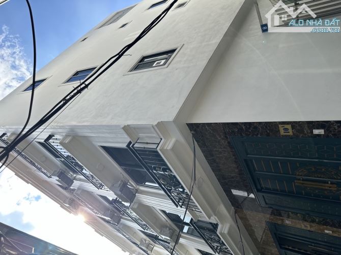 BÁN NHÀ VĂN MINH , 4 Tầng Lô Góc x 34m2 , tầng 2 40m2 , oto gần , sát kdt hinode hoài đức - 1