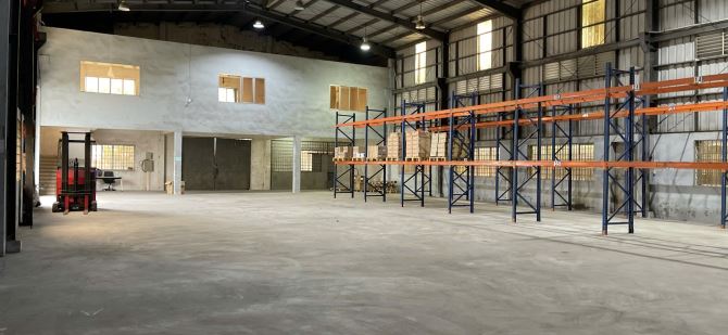 Cho thuê 670m2 Kho Nhà Xưởng Tại KCN Đài Tư- Long Biên - 1