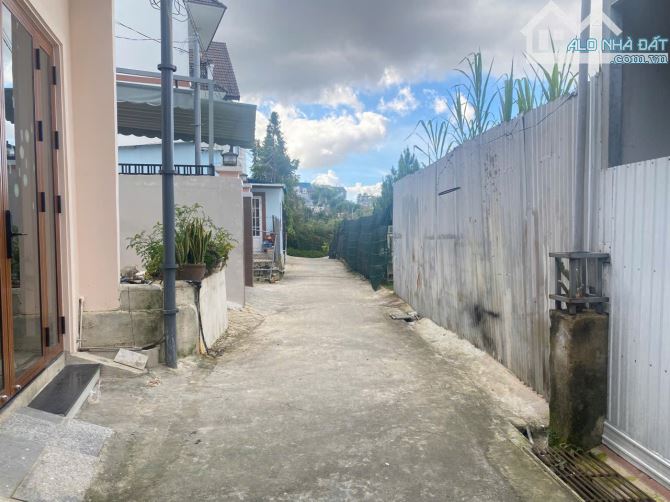 GIẢM GIÁ BÁN GẤP 6,8 = 5,2 TỶ NHÀ 100M2 ĐÃ HOÀN CÔNG - P.XUÂN HƯƠNG, ĐÀ LẠT - 1