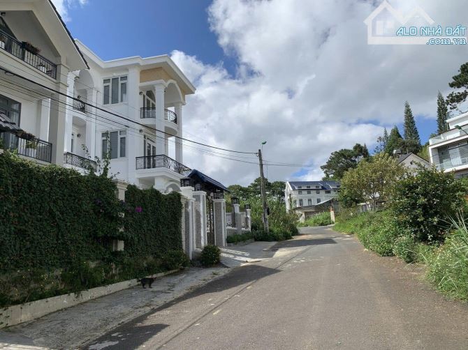 🏡 Siêu phẩm Villa 294m2 nghỉ dưỡng giữa lòng Đà Lạt – cách trung tâm vài phút di chuyển - 1