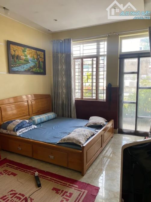 🏡 Bán nhà Ba Vì 118m² 3 tầng – 32 tỷ – MẶT TIỀN CƯ XÁ BẮC HẢI - 1