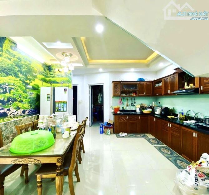 NHÀ TRUNG TÂM LIÊN CHIỂU - 3 TẦNG FULL NỘI THẤT –80 M2 -SẴN DT 12 TR/TH -GẦN BIỂN - 7,5 TỶ - 1