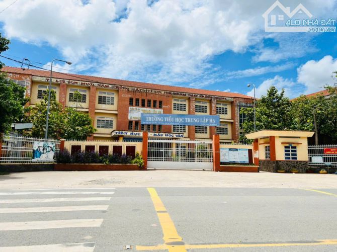 Bán đất Trung Lập Hạ - Củ Chi : 100m2 ( 5x20 ) - full thổ cư . Giá 750 triệu - 1