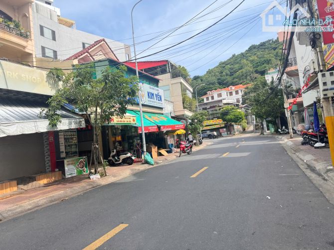 BÁN NHÀ MẶT TIỀN PHAN BỘI CHÂU, PHƯỜNG 2, VŨNG TÀU,KHU VỰC THÔNG RA CÁC ĐƯỜNG CHÍNH - 1