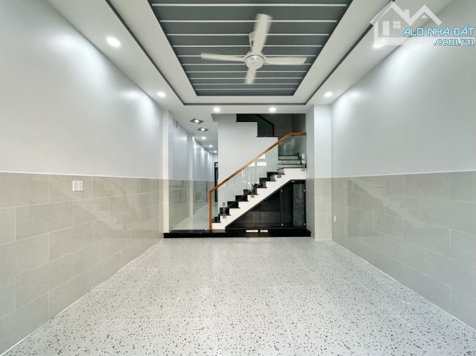 ĐH CÔNG THƯƠNG - TÂY THẠNH TÂN PHÚ - 4 TẦNG BTCT - 4.7x17M - GIÁ 7.4 TỶ - 1