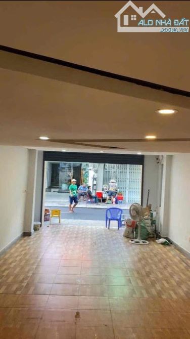 Mặt tiền Trương Quốc Dung Phú Nhuận 4x12m Trệt KDTD. Giá 16 triệu/ tháng - 1