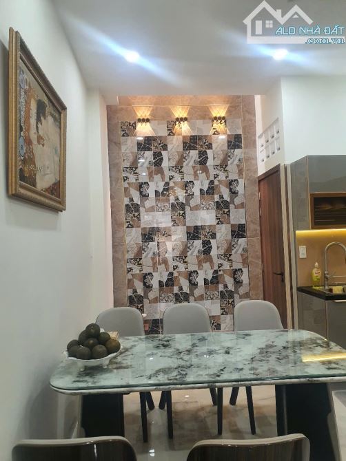 Bán nhà 3 Tầng Mới Đẹp, Vào Ở Ngay, Đường Võ Thị Sáu Quận 1 Giá Chỉ 18,5 Tỷ - 1