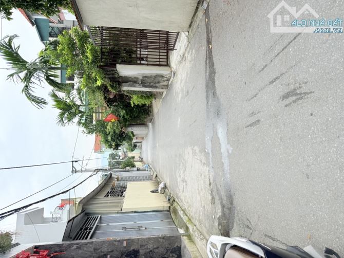 Nhà 3t đa tốn gia lâm .dt 42m2 ngõ ô tô tránh giá chỉ nhỉnh 5 tỷ. - 1