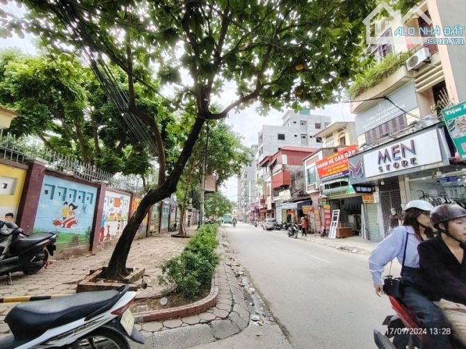 Bán gấpTòa nhà TRẦN THÁI TÔNG, CẦU GIẤY 135m, 9T, Mt 8m, OTO, Kinh Doanh, Nhỉnh 80 tỷ - 1