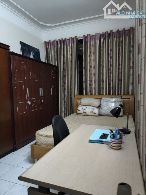 Bán nhà Chùa Bộc, 36m², 4 tầng, ô tô đỗ cửa, nhà đẹp ở ngay, giá chỉ 12.5 tỷ! - 1
