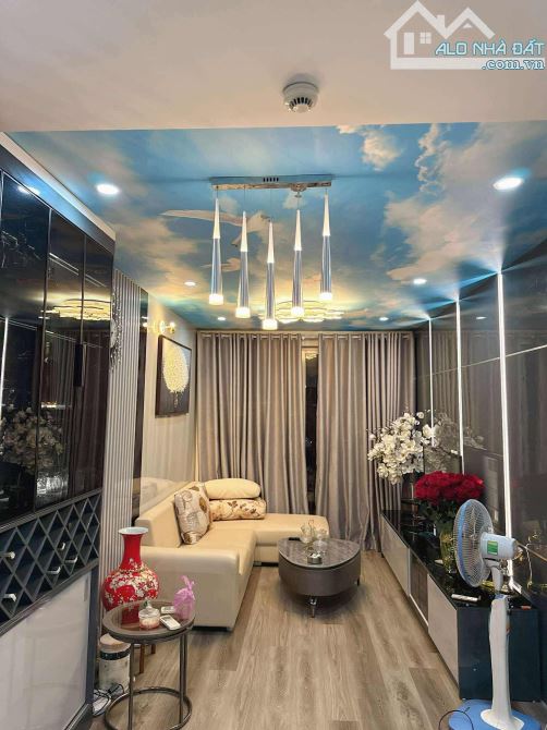 Bán nhà 69m2 tòa SHP Lạch Tray, Ngô Quyền, HP, giá chỉ có 2,8 tỷ - 1