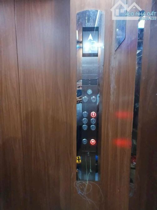 Bán gấp nhà mặt tiền kinh doanh nguyễn thị sóc hóc môn. 7Tầng. 180m2.Giá 13tỷ. - 13