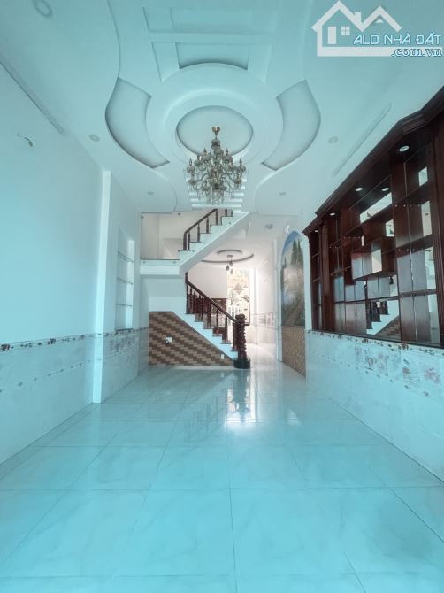 MẶT TIỀN TRẦN QUANG CƠ - NGÃ BA ĐÔNG QUANG - TIỆN KINH DOANH ĐA NGÀNH NGHỀ 74M2 - HƠN 8 T. - 2