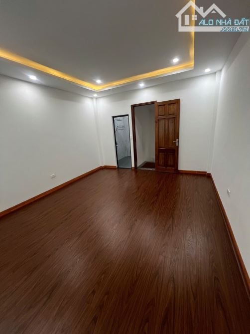 Bán nhà đẹp Mậu Lương Kiến Hưng 41m 5T 5,9 tỷ - 2