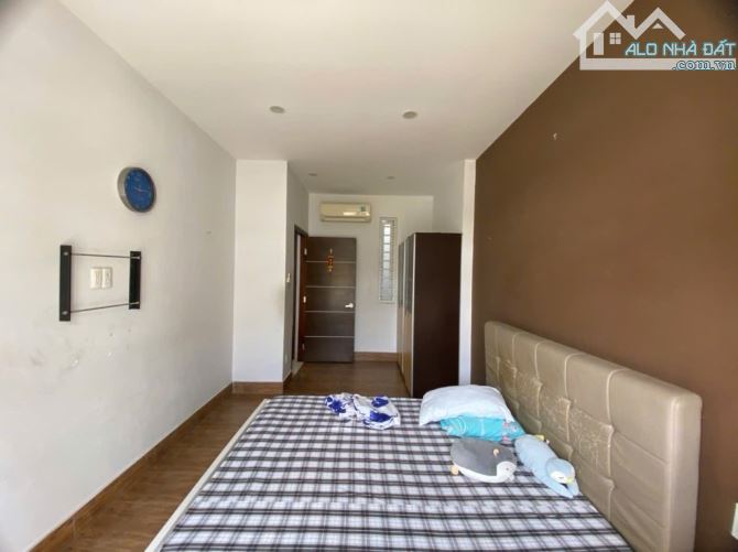 Bán nhà 3 tầng gần phà An Phú Đông, Q12,giáp Bình Thạnh, Gò Vấp, hẻm ô tô, 60m2, 6 Tỷ - 2