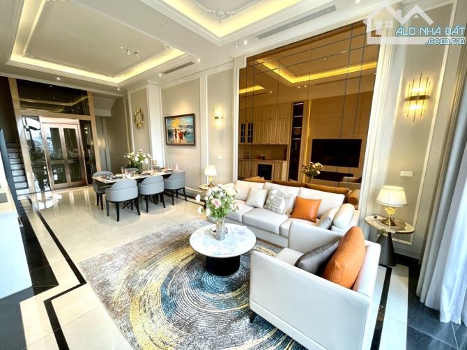 HƠN 12 TỶ - SIÊU PHẨM 8 TẦNG - PHÂN LÔ Ô TÔ TRÁNH - NỘI THẤT SANG XỊN MỊN - 2