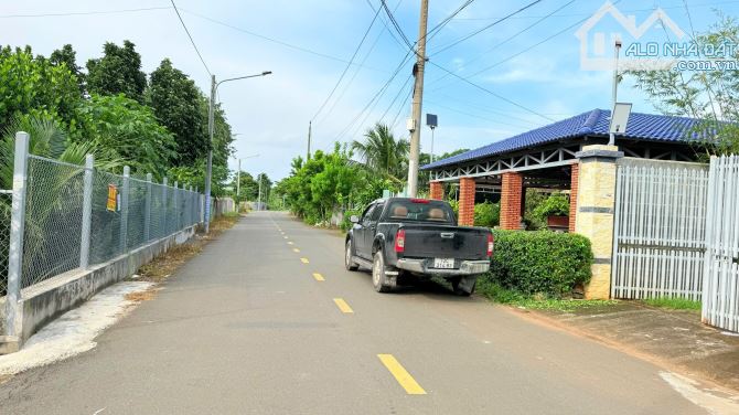 BÁN CĂN NHÀ VƯỜN TRUNG TÂM TT ĐẤT ĐỎ , SÂN VƯỜN CẢNH QUAN TIỆN ÍCH BAO QUANH - 2
