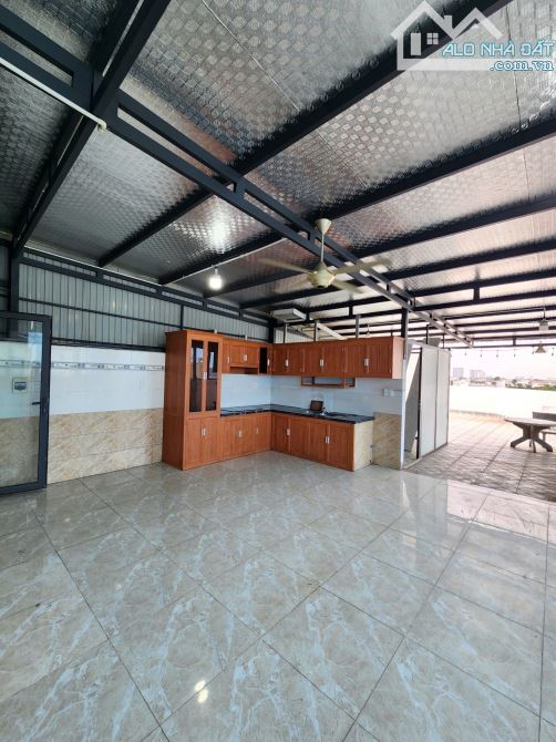 HIẾM__22Tỷ__Tòa Nhà Hoàn Công, có Hầm có Thang Máy__MT đường GS3 ngay BigC Go Dĩ An - 2