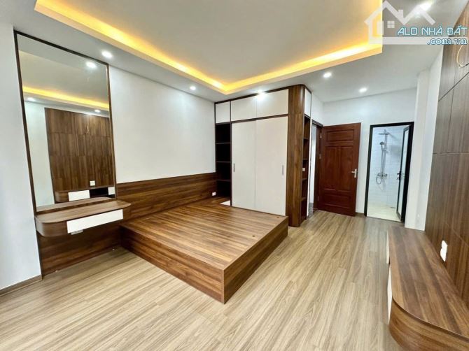 BÁN NHANH NHÀ THUỴ PHƯƠNG- 32M2 - XÂY MỚI 5 TẦNG- NHỈNH 6 TỶ - 2