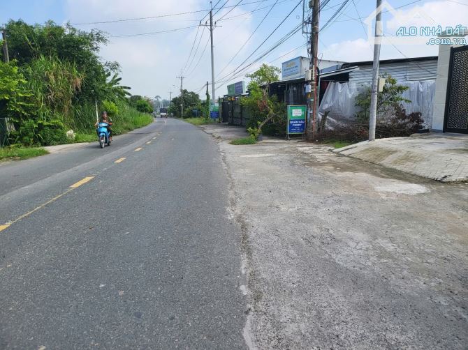 Đất mặt tiền buôn bán kinh doanh Trần Văn Chẩm xã Phước Vĩnh An Củ Chi TPHCM, DT: 5x36m. - 2