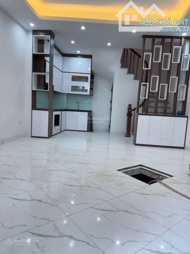 Cho thuê nhà ở Xuân Phương 5 tầng full đồ điều hòa, nóng lạnh, giường, tủ mới - 2