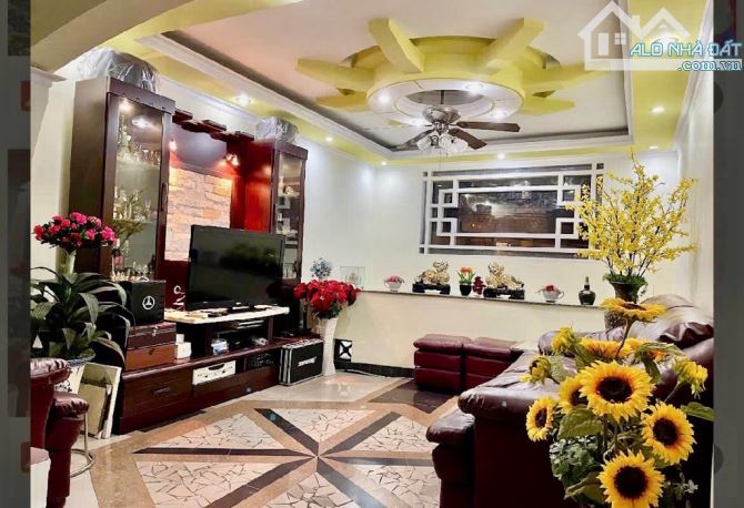 NHÀ MẶT TIỀN ĐƯỜNG SỐ 41 TÂN QUY, QUẬN 7 GẦN LOTTE MART 5 TẦNG 72m² (4x18) CHỈ 18.5 TỶ - 2