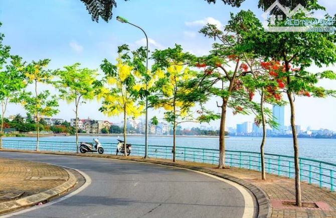 LẠC LONG QUÂN - NHÀ RỘNG NGÕ NÔNG - OTO ĐỖ CỬA - 10M RA PHỐ - 48M GIÁ 12 TỶ - 2