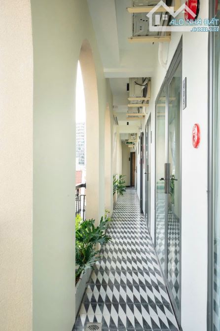 CĂN GÓC TOÀ NHÀ CĂN HỘ DỊCH VỤ THOẠI NGỌC HẦU (7 X27M) THU NHẬP 150TR, GIÁ 40 TỶ - 2