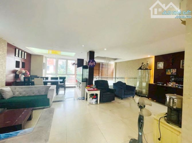 Bán nhà mặt tiền số Tân Quy Quận 7 tiện mở công ty, văn phòng giá 21 tỷ 700 triệu - 2