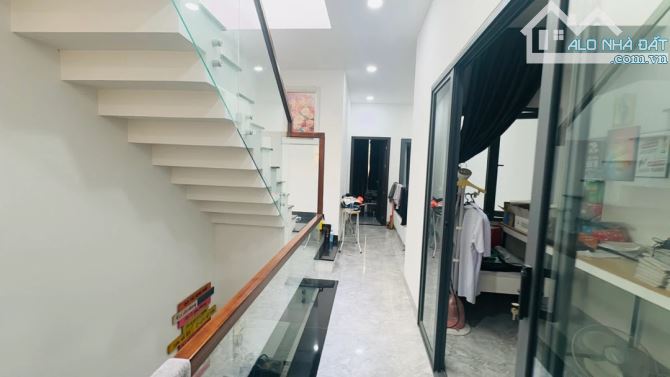 BÁN NHÀ MẶT TIỀN TIÊN SƠN 18 , GẦN LANDMARK 69 , TIỀM NĂNG TĂNG GIÁ CAO - 2