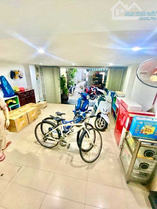💥 BÁN NHÀ 4 TẦNG MẶT TIỀN TRẦN PHÚ - DT 110M², NGANG 12M – GARAGE OTO TRONG NHÀ - 2