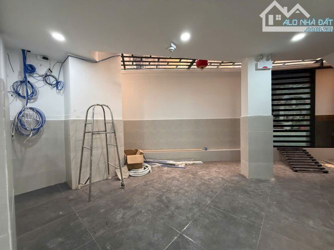 💙 BÁN NHÀ MẶT TIỀN KHU PHAN XÍCH LONG - NGUYỄN CÔNG HOAN NGANG 6M - 20,5 TỶ - 2