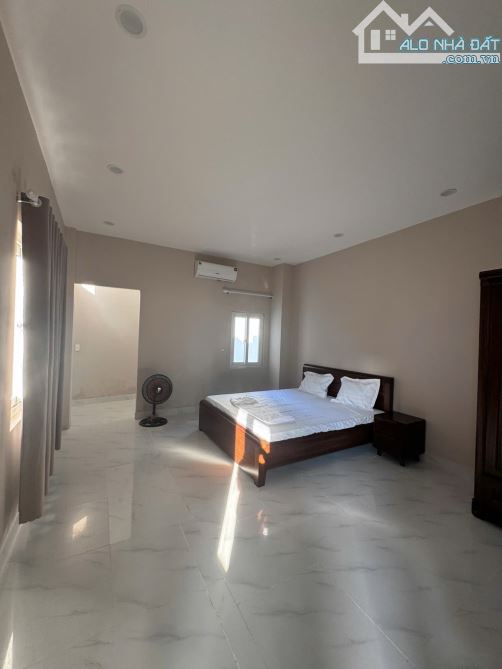 Nhà 3 tầng Nguyễn Thiện Kế 4PN full nội thất chỉ nhỉnh 9tỷ - 2