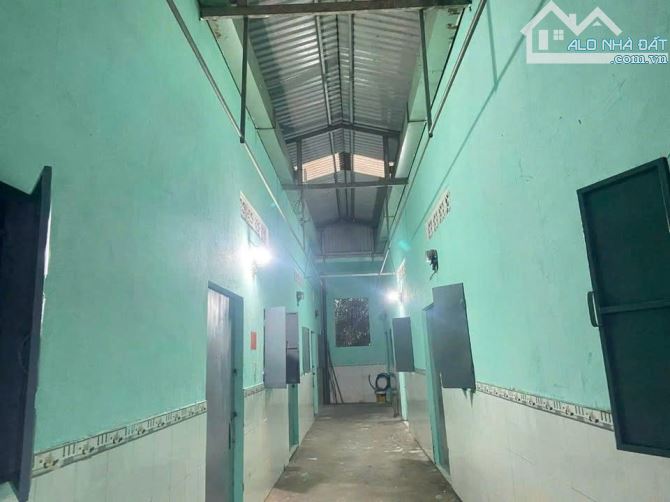 Vỡ nợ ngân hàng nên gấp dãy trọ 6 phòng-2 kiot ở An Tịnh- Trảng Bàng. DT 379m2, Giá 890tr. - 2